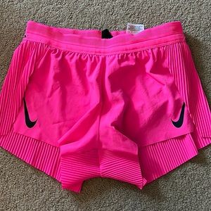 Nike Women’s AeroSwift Running Shorts XS